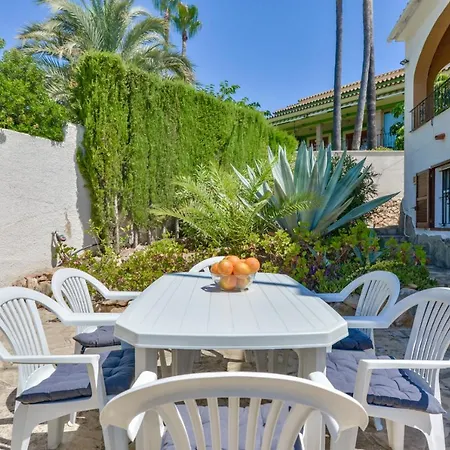 빌라 Guzman - Junai