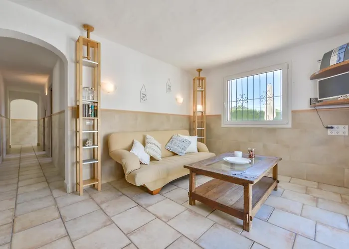 Guzman - Junai * Benissa