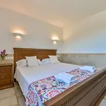 Guzman - Junai Villa Benissa